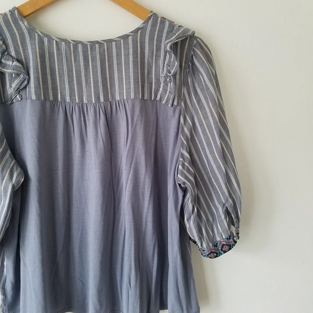 ANTHROPOLOGIE One September Embroidered Floral Ruffle Striped Blouse Size M
